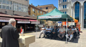 HELAL YAŞAM ETKİNLİKLERİ 2025 FESTİVALİMİZ VE HELAL VE TAYYİB KONFERANSIMIZ 1.GÜNÜNÜ BAŞARI İLE TAMAMLADI